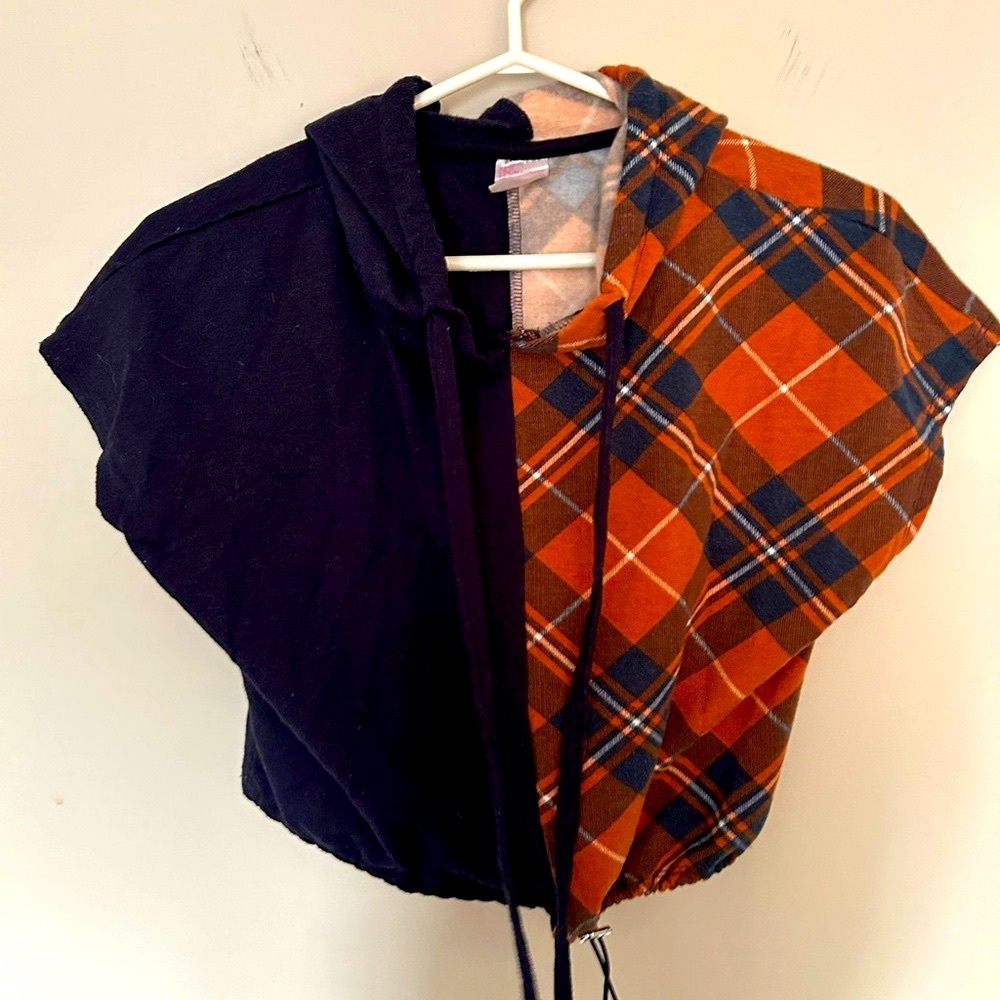 Women’s Plaid and Black Crop Hoodie Top
